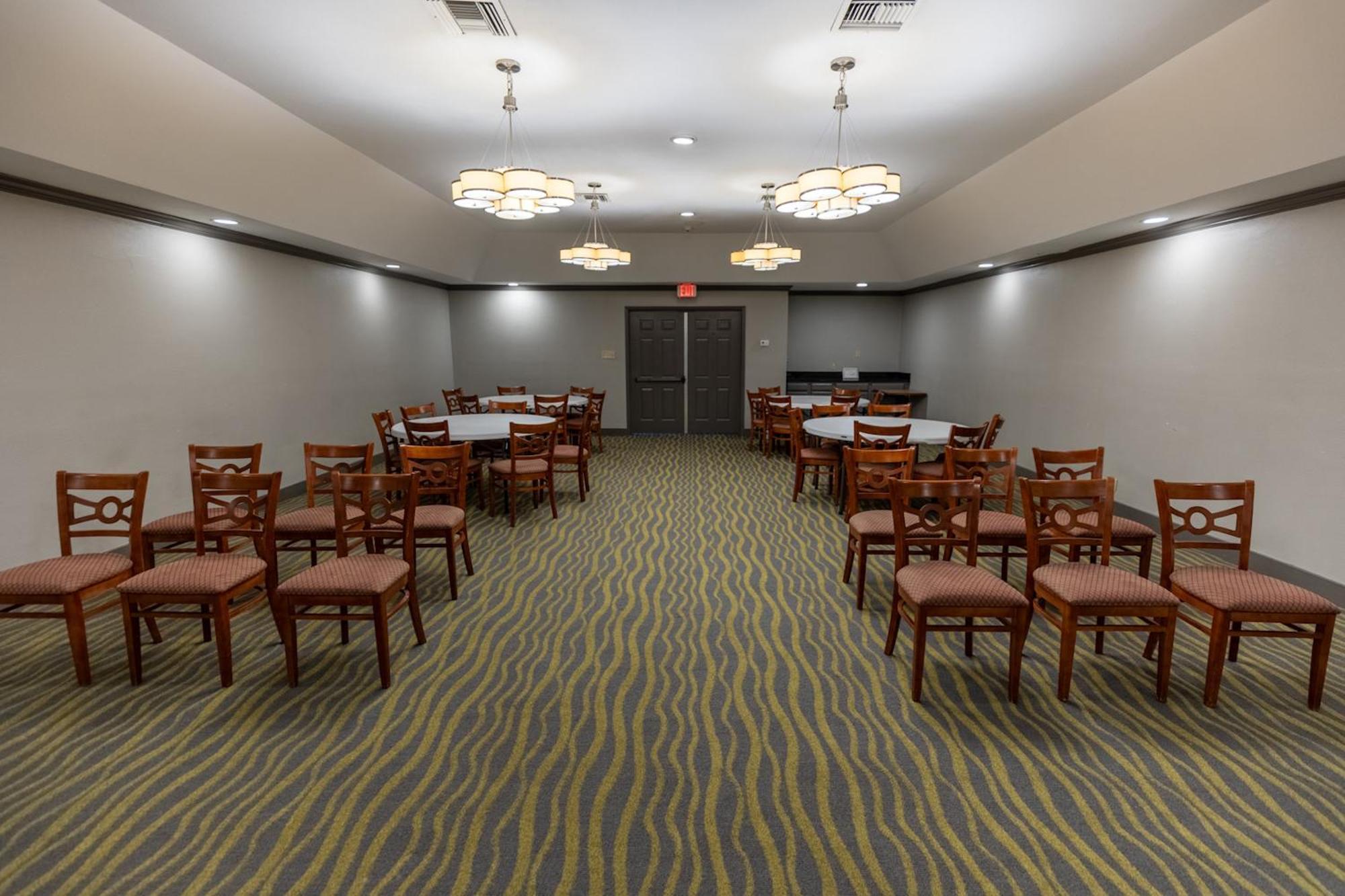 Red Roof Inn & Suites Irving - Dfw Airport South Extérieur photo